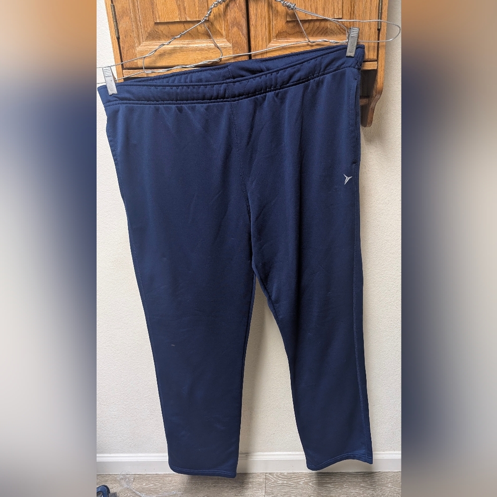 Old Navy Men's Navy Blue Active Go Dry French Terry Pants - Picture 3 of 4